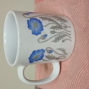 Vintage Floral Blue Poppies Mug